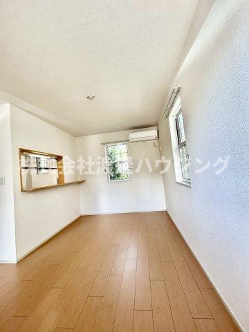 江坂町３丁目戸建賃貸の内装