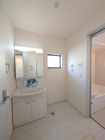 【独立洗面台】 | リーブルガーデン.S前橋市茂木町第3ー⑤