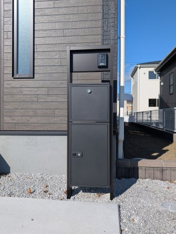 【設備】 | リーブルガーデン.S前橋市茂木町第3ー⑤ | 宅配ボックスも標準装備♪