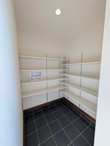 【収納】 | リーブルガーデン.S前橋市茂木町第3ー⑦ | 大容量のシューズインクローク♪