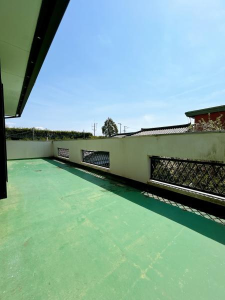 富士宮市浅間町の中古一戸建|【バルコニー】