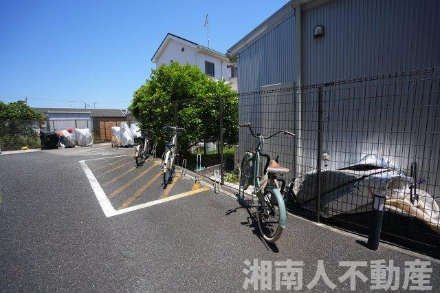 グランシティ湘南江ノ島の駐輪場