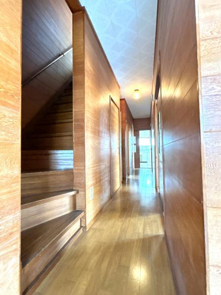 富士宮市大岩の中古一戸建|【現況販売】1階廊下