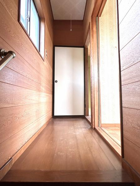 富士宮市大岩の中古一戸建|【現況販売】2階廊下