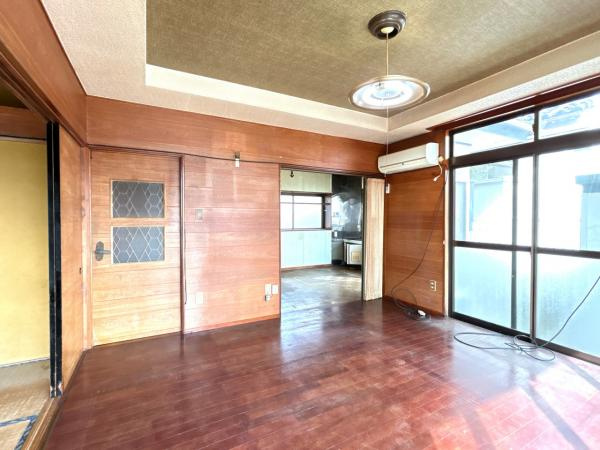 富士宮市大岩の中古一戸建|【現況販売】1階8帖洋室別角度