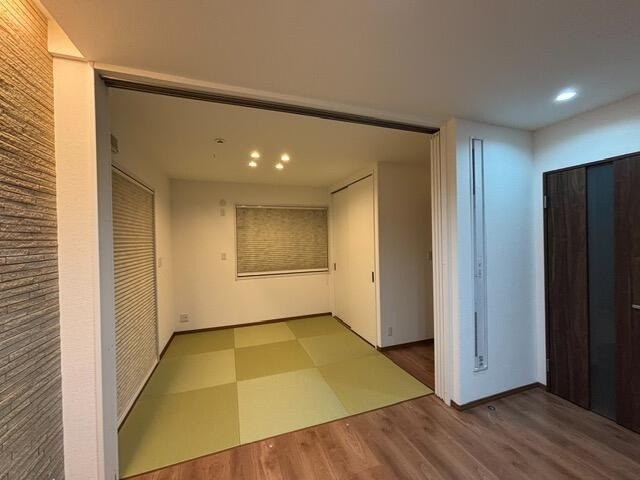 富士市岩淵の中古一戸建|１階リビングとなり和室