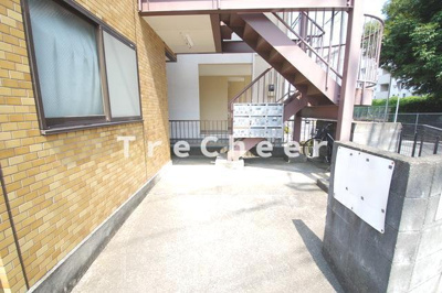 【エントランス】 | ウエスト三田