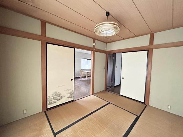 富士市三ツ沢の中古一戸建|【現況販売】1階6帖和室