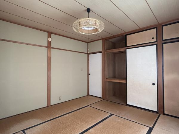 富士市三ツ沢の中古一戸建|【現況販売】2階8帖和室