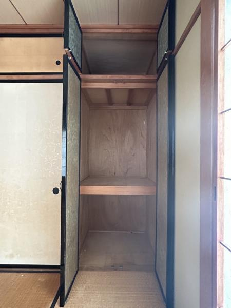 富士市三ツ沢の中古一戸建|【現況販売】2階和室収納