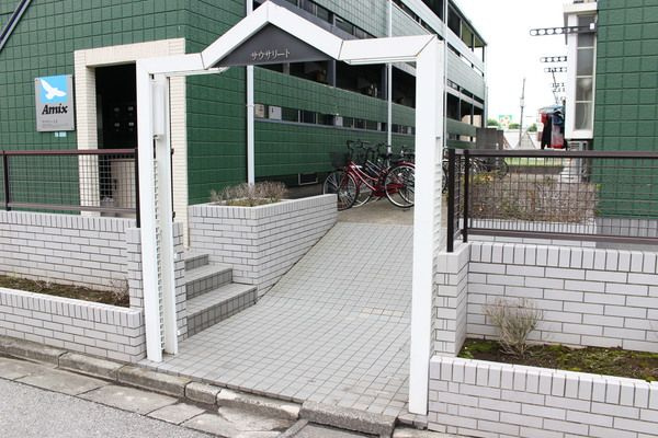 サウサリートⅠのエントランス
