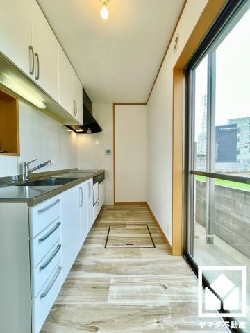 宇治市槇島町大川原のキッチン