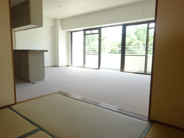 阪急逆瀬台アヴェルデ1番館のその他