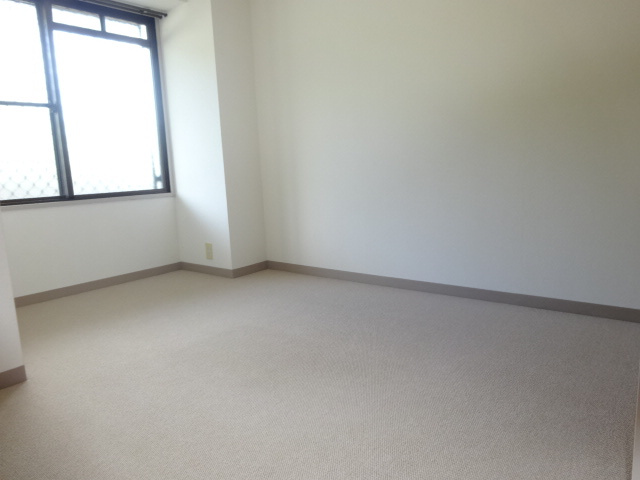 阪急逆瀬台アヴェルデ1番館の寝室