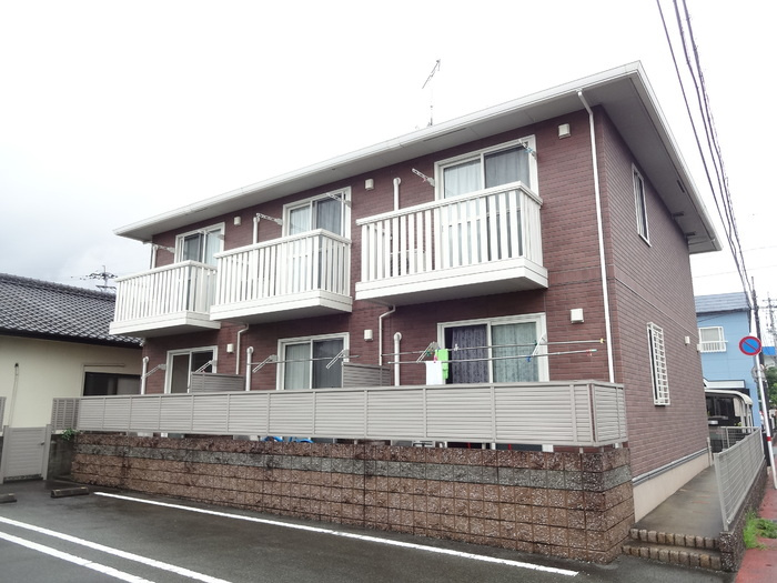 熊本市南区御幸笛田２丁目のアパートの外観