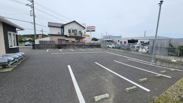 【駐車場】 | 館山市国分　店舗