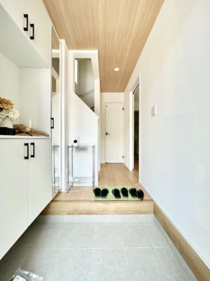 【玄関】 | 廿日市市大野下更地