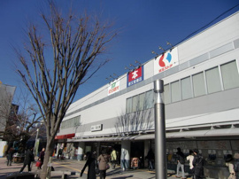 京王ストアまで687m