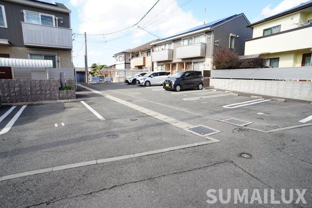 熊本市南区良町３丁目のアパートの駐車場