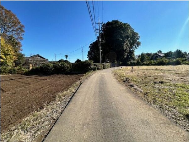 野田市目吹　売地　61坪の前面道路含む現地写真