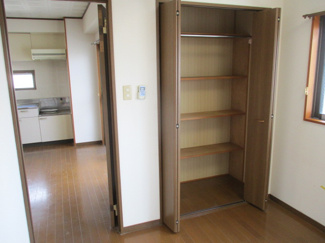 【洋室】 | メゾン真秀麗