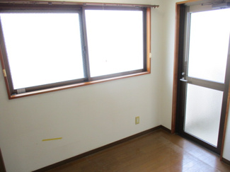 【洋室】 | メゾン真秀麗