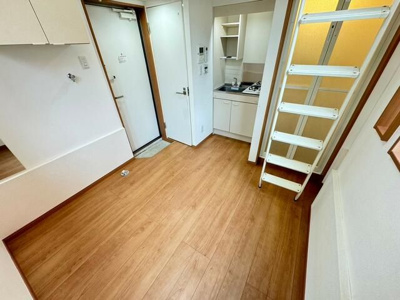 【内装】 | フェリスバルミー