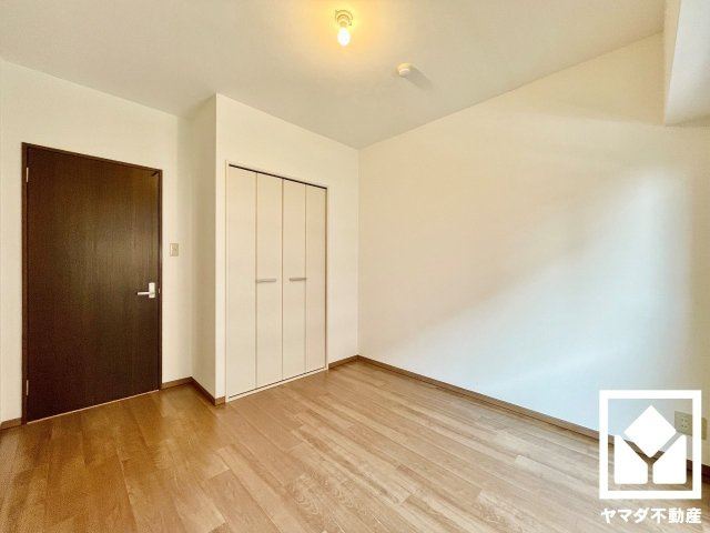 パデシオン宇治伊勢田２番館の洋室