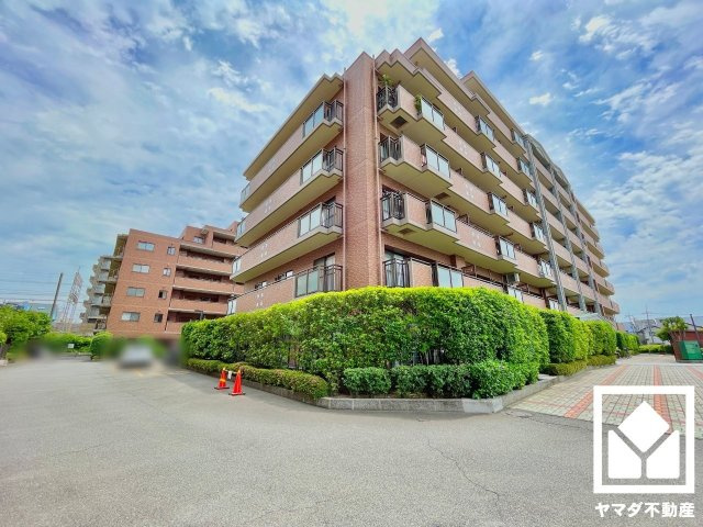 パデシオン宇治伊勢田２番館の外観