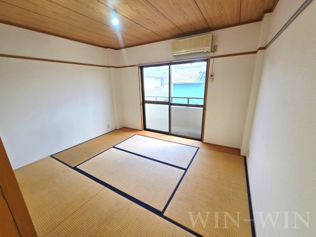プチメゾン井原の寝室