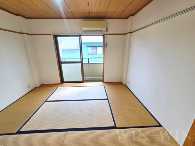 プチメゾン井原の和室
