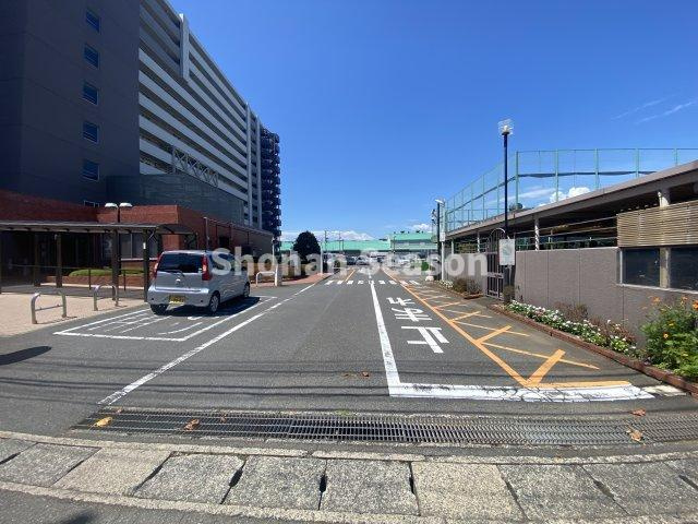 【外観】 | オシャレに仕上がった1203号室をぜひ現地にてご確認下さい。