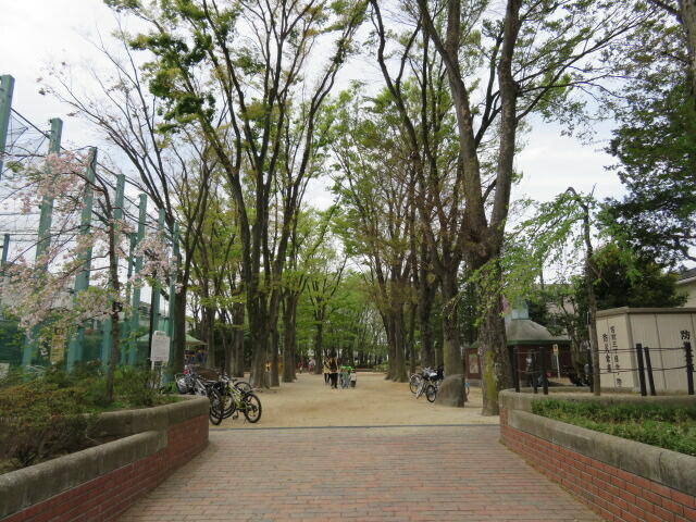 大宮前公園まで563m