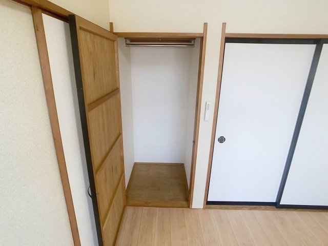 沼沢コーポラスの収納