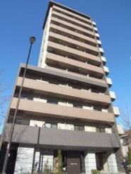 【外観】 | 鉄筋コンクリート造のがっちりとした建物。