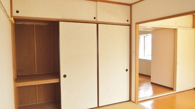 フレア・ウイング林の収納|天袋付収納！