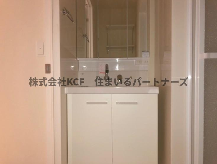 エスポワール合川B棟の洗面所|収納豊富です