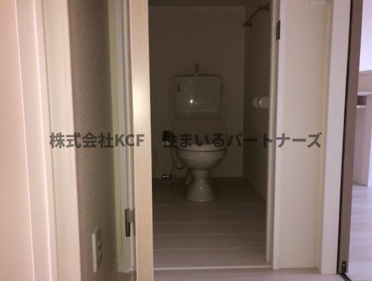 エスポワール合川B棟のトイレ|忙しい朝には欠かせない洗面所です