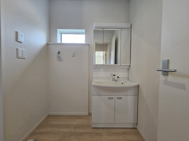 中津川市駒場第４の独立洗面台|洗面所