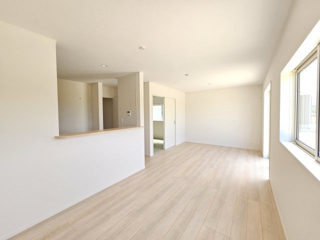 中津川市駒場第４の居間・リビング|LDK