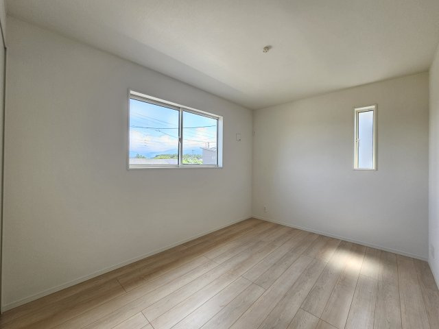 中津川市駒場第４の洋室|2F洋室6帖