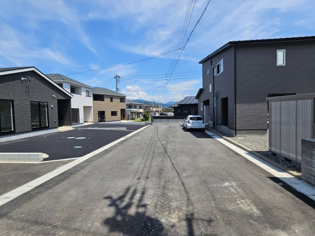中津川市駒場第４の前面道路含む現地写真|接道