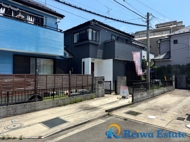 中古戸建　茅ヶ崎市富士見町の駐車場