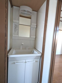 【独立洗面台】