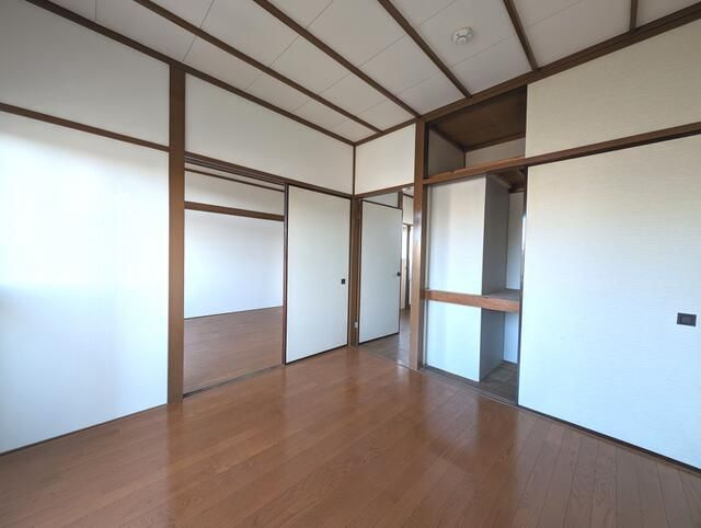 清瀬市中里３丁目のアパートの収納