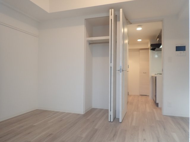 プレサンス南森町ライズの居間・リビング