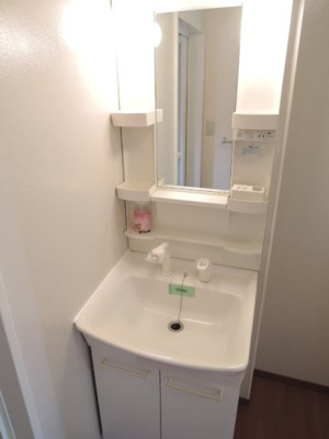 【洗面所】 | ベルウィル･メゾン　Ａ