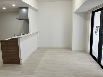 【バルコニー】 | CREST西新