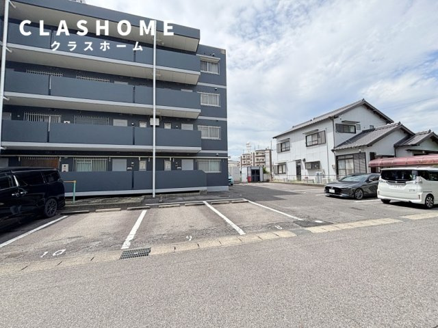 エステートＫＡＴＯ２　　刈谷市の賃貸ならクラスホーム刈谷店の駐車場