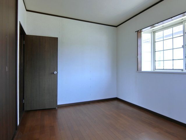 東金市二之袋戸建の洋室